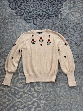 Sara Navon Embroidered Floral Knit Sweater Beige Medium